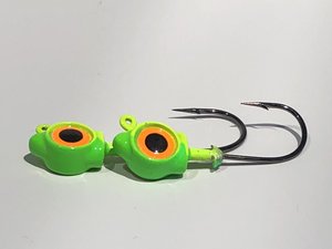 Limetreuse w/ Orange Eyes